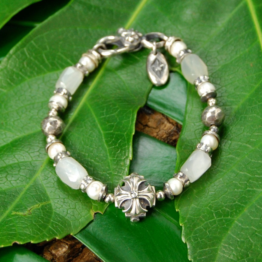 Elfcraft Armband Malteser-Kreuz Mondstein Süßwasserperlen Weiß Sterling Silber Massiv Unisex