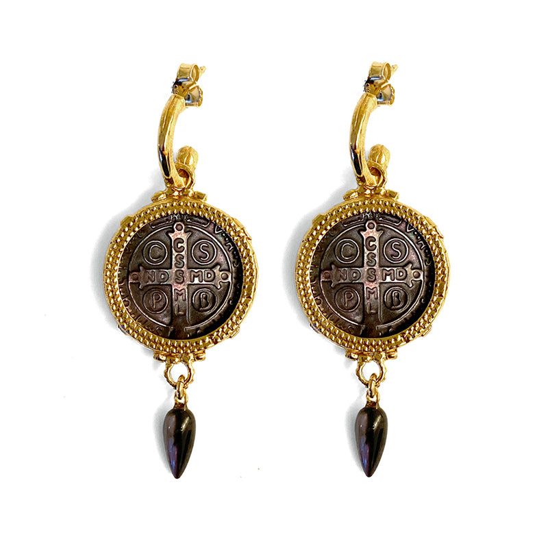 Gem Kingdom Ohrringe Perlmutt-Münze Graviert Saint-Benedict-Motiv Perlmutt-Tropfen Bronze Vergoldet