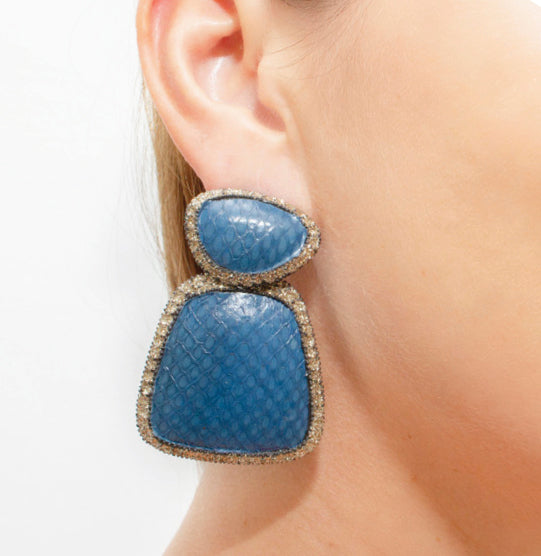KMO Ohrringe Leder Snake-Print Blau Kamelit Gold Detail