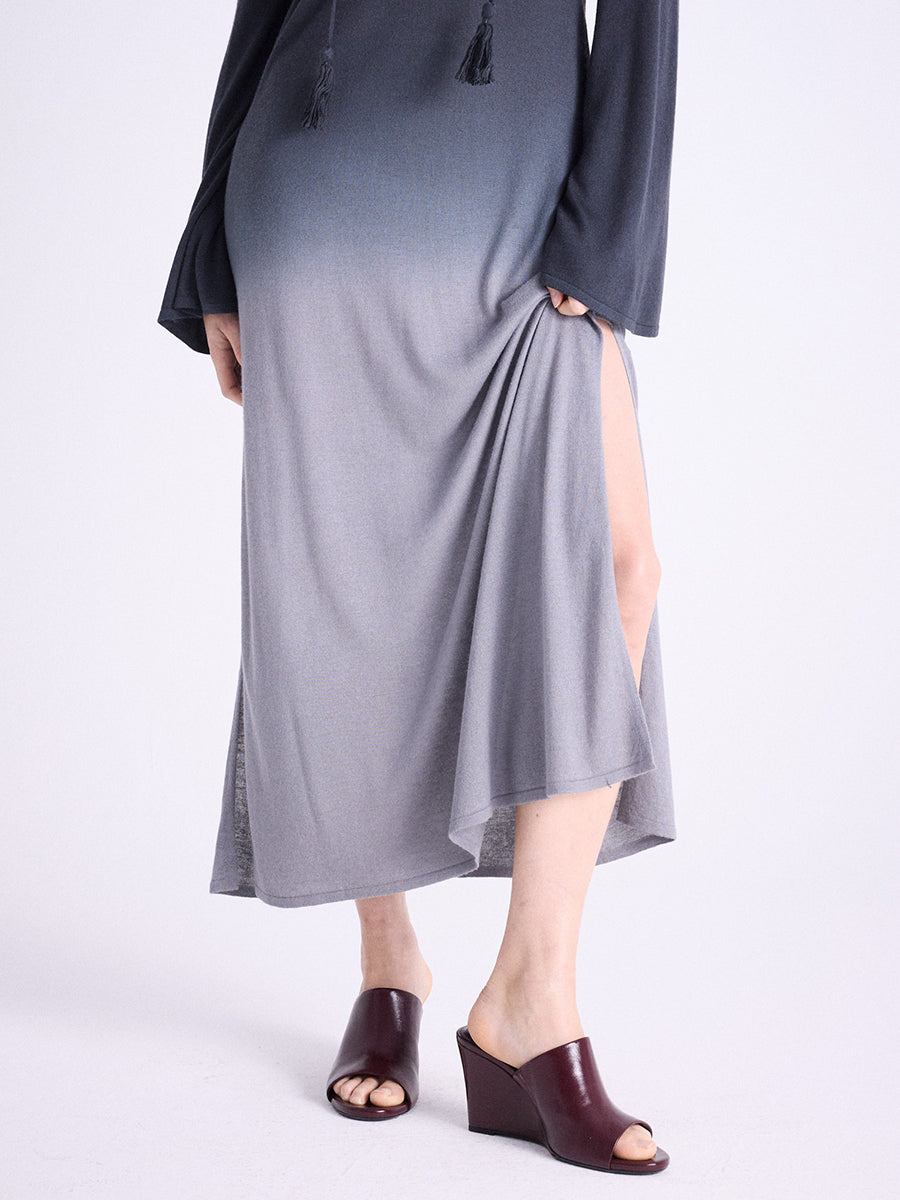 Notshy Langes Boho Batikkleid Alphee Dip Dye Farbverlauf Grau Anthrazit Modal-Kaschmir-Mix Detail