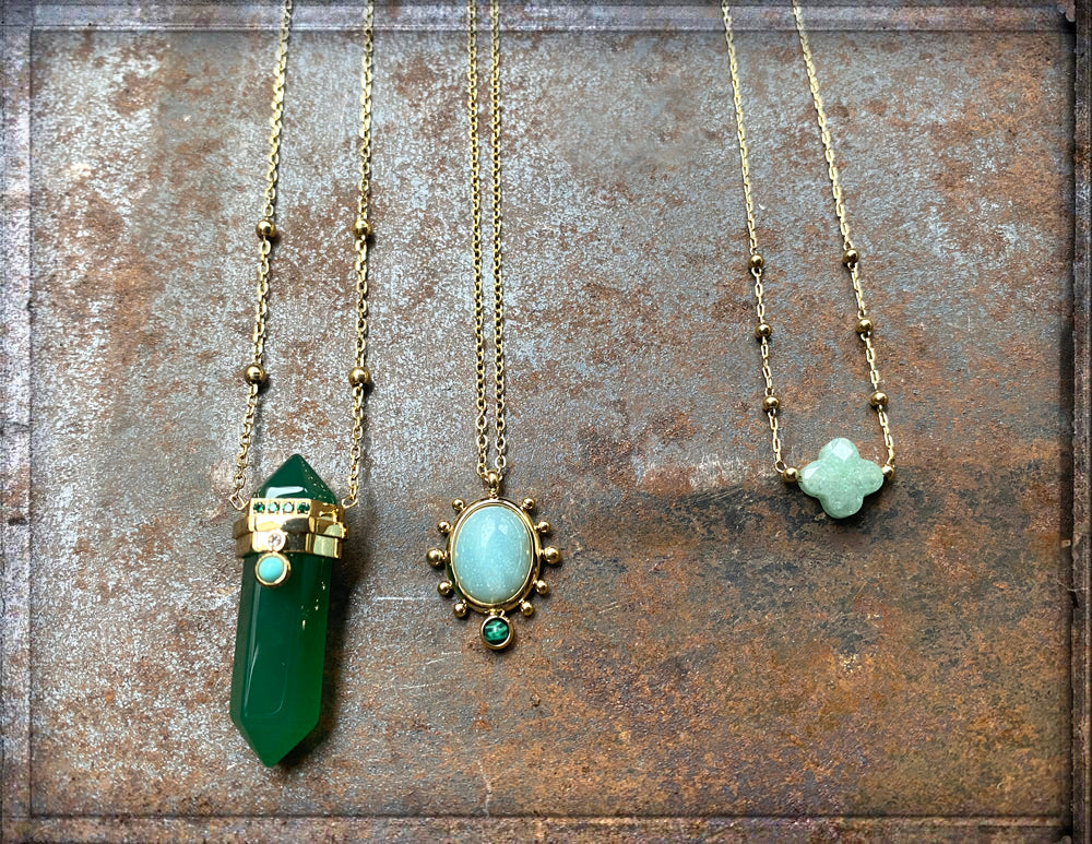 ZAG Bijoux Ketten Chalcedon Hellblau Malachit Anhänger Edelstahl Gold Plattiert Layering-Look
