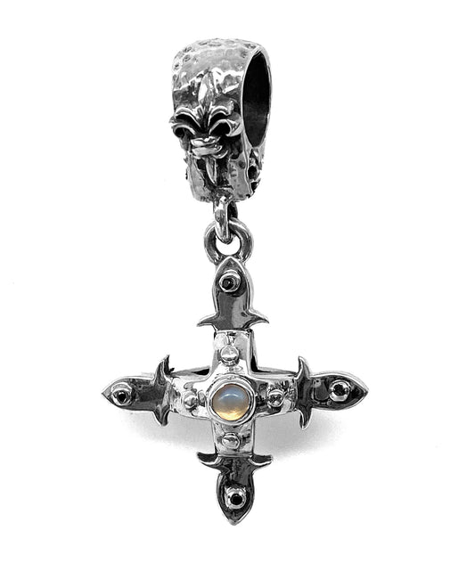 ELFCRAFT | Anhänger | Smith Cross | Body & Stones | 4 Small Black Diamonds