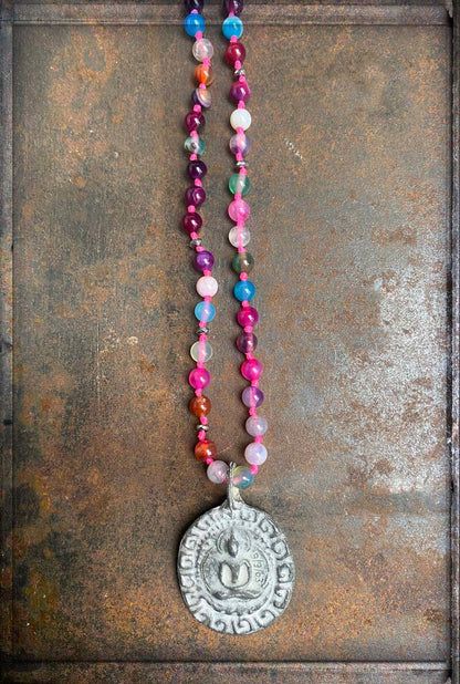 ICON Design Living Buddhakette Amulett Oval Silberfarben Achat Pink Multicolor 6 mm 90 cm Lang