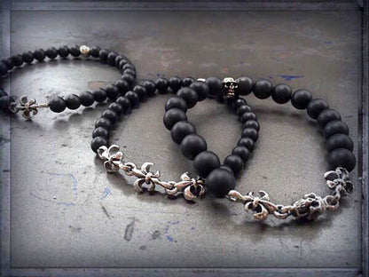 Steinarmband | Onyx | Lily Skull | 3 Lily's