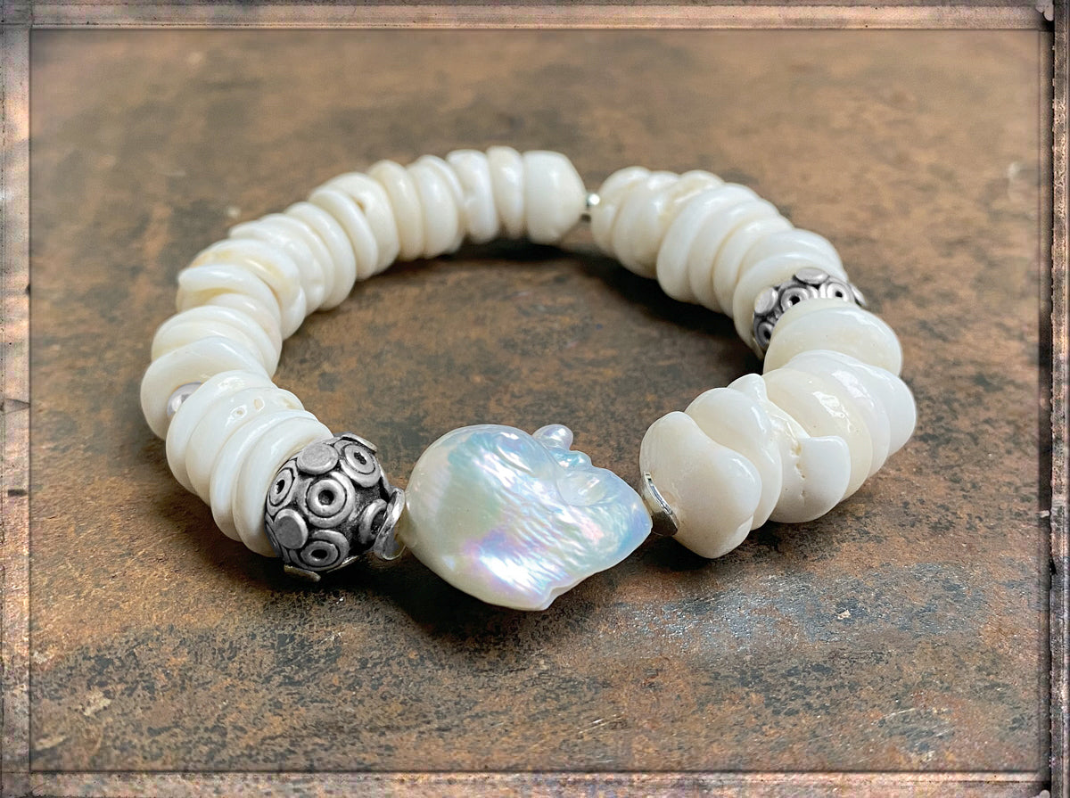 Armband Muschelscheiben Weiß Markante Süßwasserperle Barock 925 Sterling Silber Ethno Boho Unikat