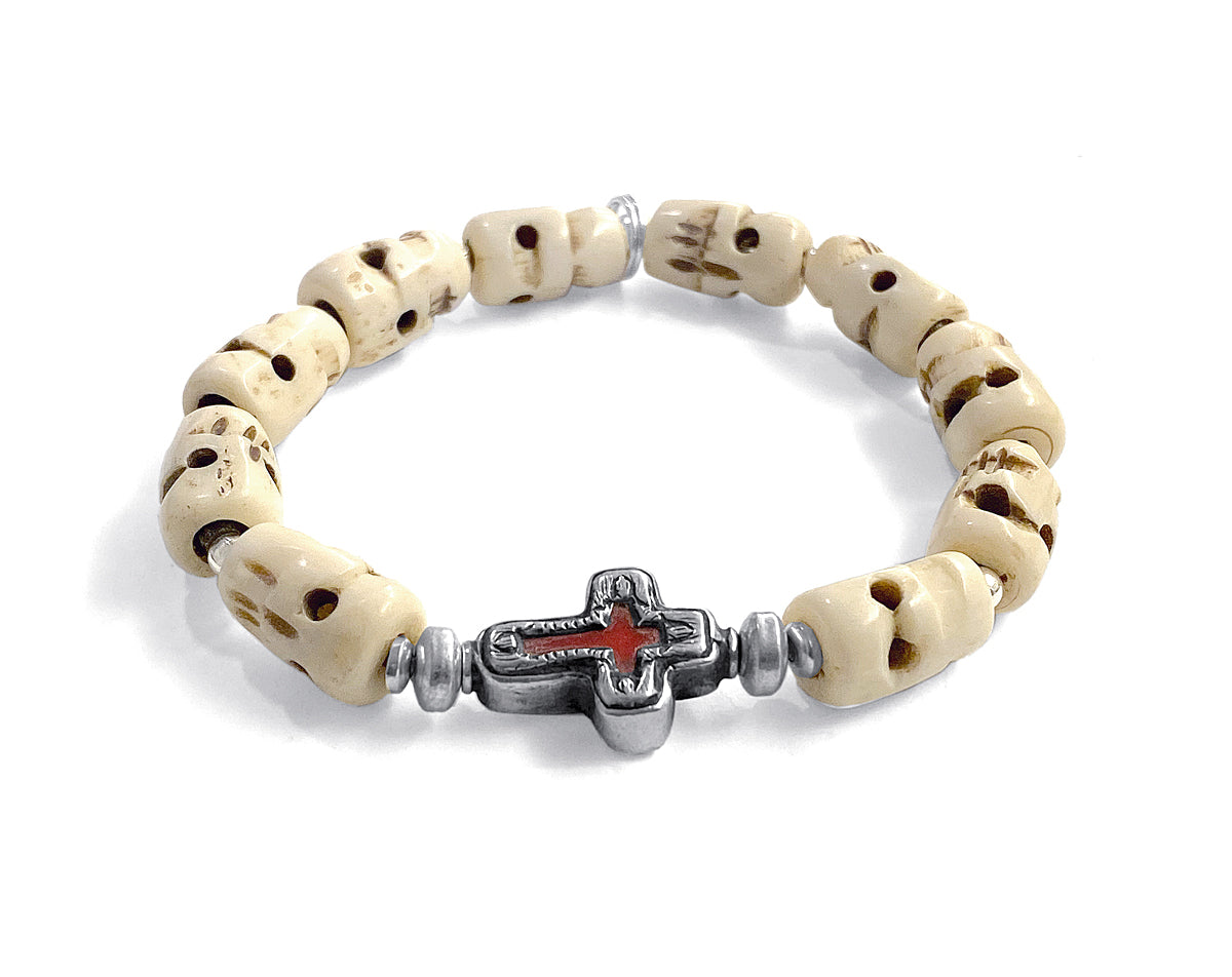 Ethno Armband Bone-Perlen Skull-Motive Kreuz Howlith Rot 925 Sterling Silber Dehnbar Unikat