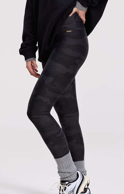 Deblon Sports Lifting Leggings Celine Camouflage Schwarz Hoher Bund Slim-Fit