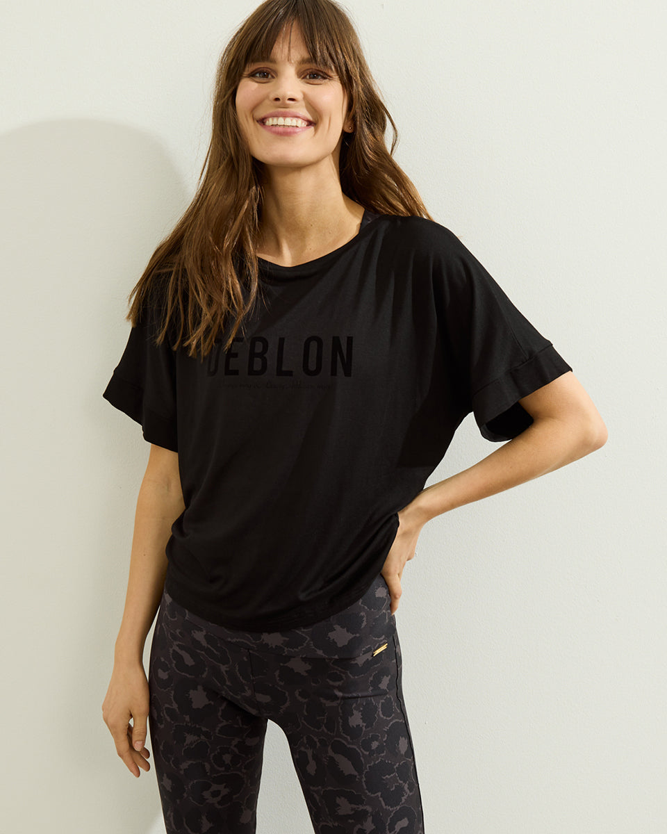 Deblon Sports Lifting Leggings Celine Leopard Flared Ausgestelltes Bein Hoher Bund Slim-Fit Stone Grey Model 2
