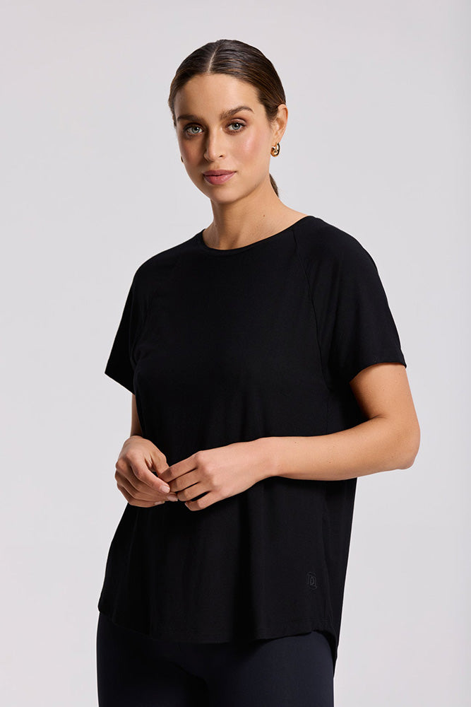 Deblon Sports Modal T-Shirt Feline Schwarz Model