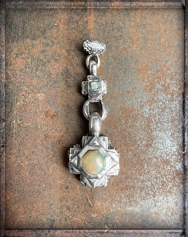 Elfcraft Anhänger Octagon Cross Charm Opal Cabochon 925 Silber Massiv Kreuz Markantes Unisex Unikat