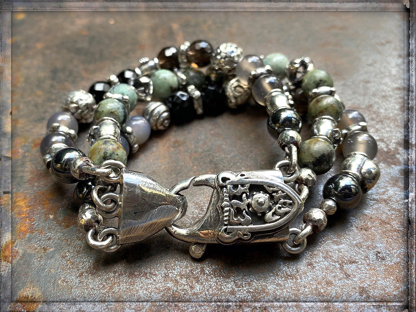 Elfcraft Armband Breit Dreireihig Meteorit Karabiner Afrikanischer Türkis Onyx Lava 925 Sterling Silber Massiv