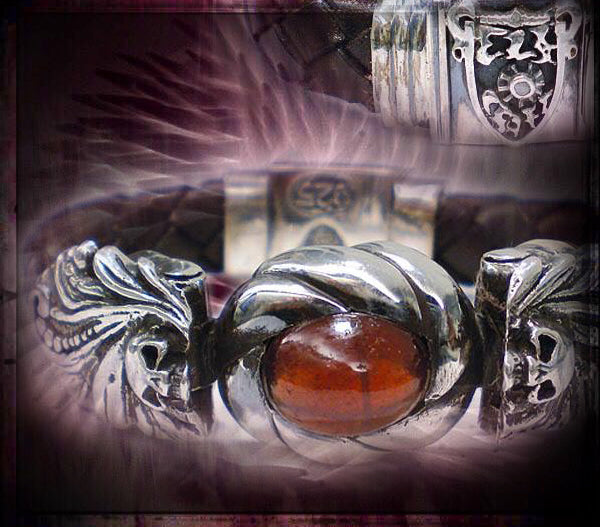 Elfcraft Armband Skulls Granat Cabochon Leder Geflochten 13 mm Breit Meteorit Sterling Silber Massiv
