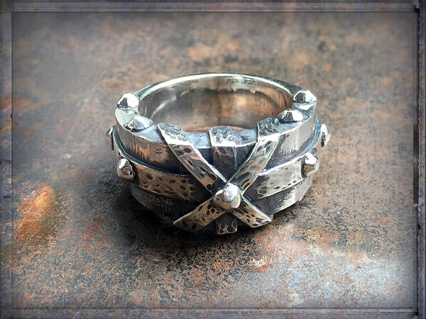 Elfcraft Bandring Gehämmert Cross Bound Kreuz-Motiv 925 Silber Massiv Unisex