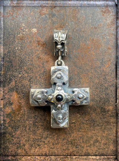 Elfcraft Massiver Kreuz-Anhänger Gleichschenkelig Onyx Cabochon Lilien-Öse 3,5 cm 5,6 cm Sterling Silber Unisex