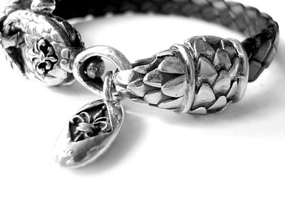Elfcraft Lederarmband Geflochten Schwarz Karabiner Drachenschuppen-Optik Lilie 925 Sterling Silber Massiv Unisex Detail 2