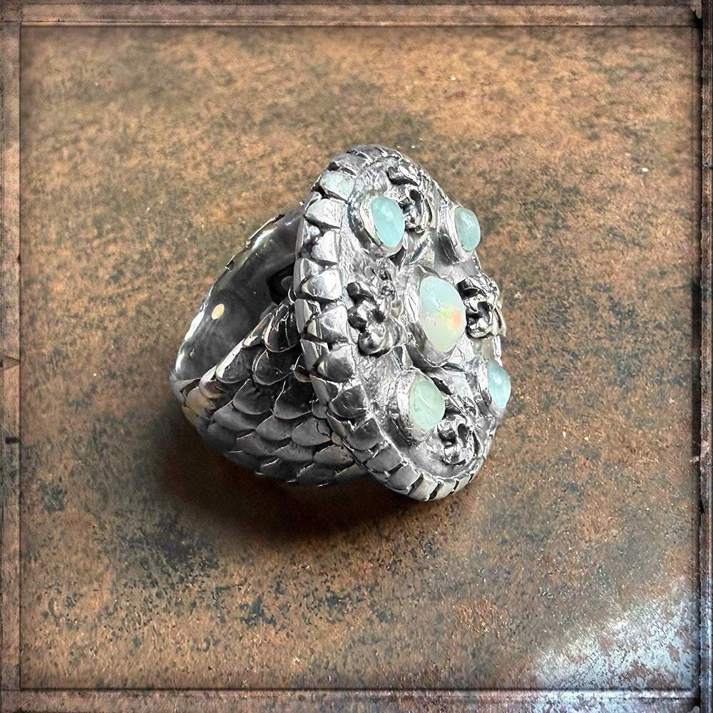 Elfcraft Ring Lilies Coin Dragon Scales Drachenschuppen-Optik Opal Aquamarin Steine 925 Sterling Silber Massiv Seitlich