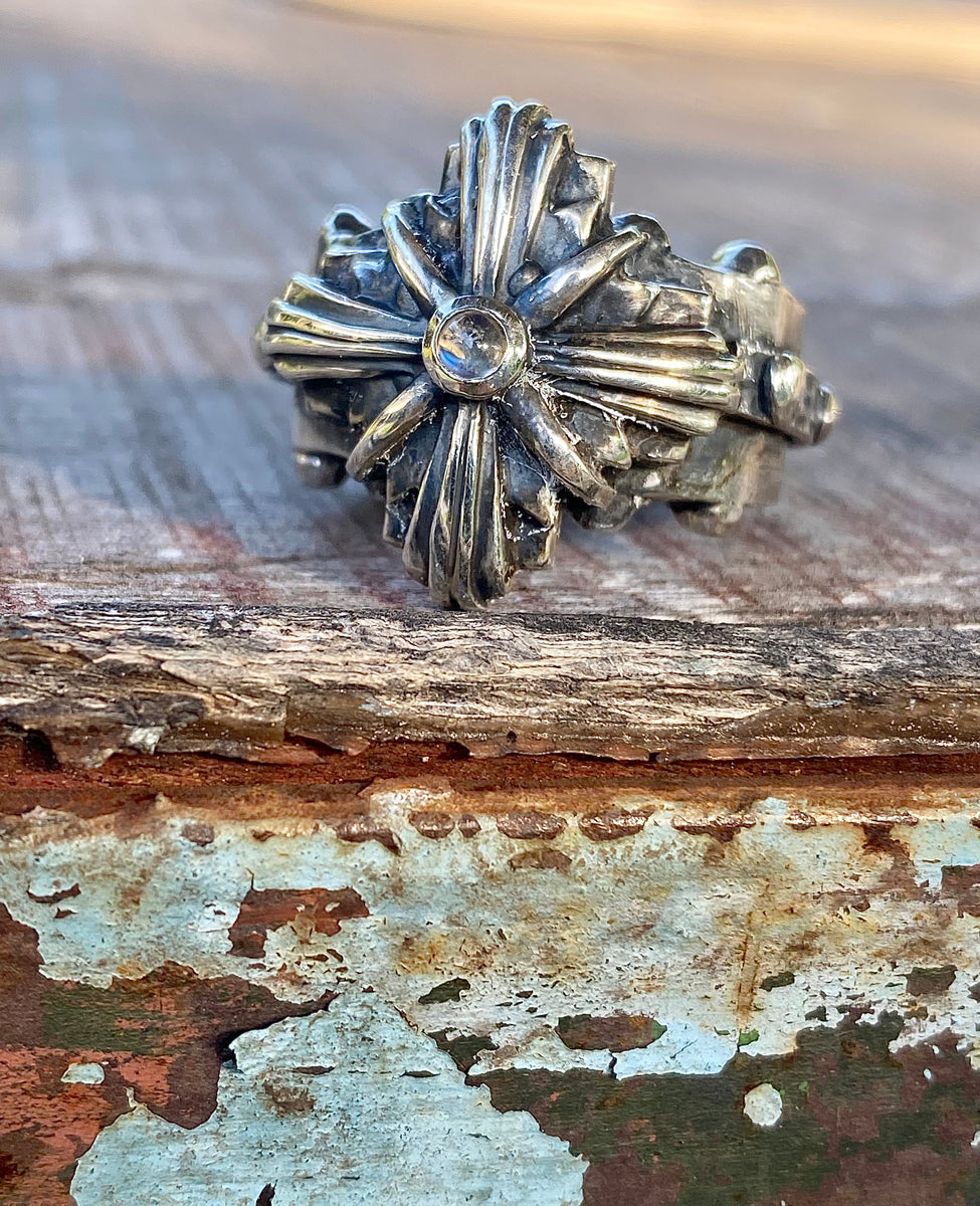 Elfcraft Ring Greek Cross Kreuz-Motiv Morning Star Mondstein Cabochon 925 Silber Massiv Unisex