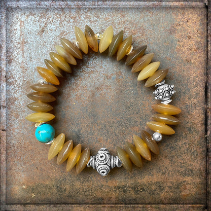 Ethno Boho Armband Hornscheiben Howlith 925 Silber Dehnbar Unisex Unikat