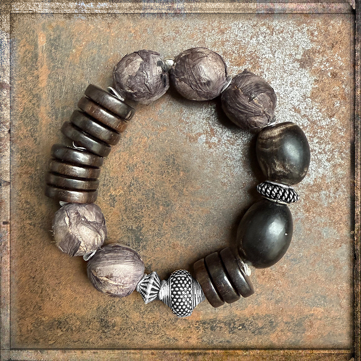 Armband Horn Ethno Boho Lederperlen Braun Silber Dehnbar Unikat Schmuck Reichenberger
