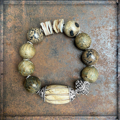 Ethno Boho Jaspis Armband Lederperlen Muschelscheiben Tribalperle Oval 925 Sterling Silber Dehnbar Unikat