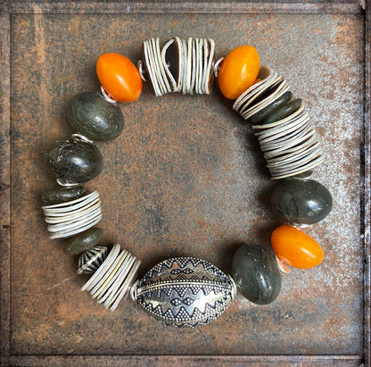 Ethno Boho Armband Labradorit Resinperlen Orange Muschelscheiben Sterling Silber Dehnbar Unikat