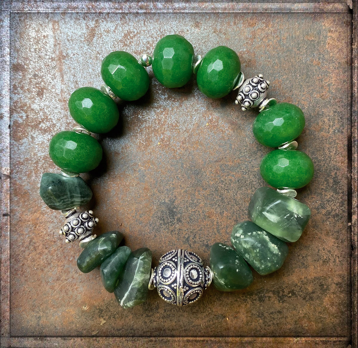 Armband Serpentin Jade Grün Ethno Boho Sterling Silber Dehnbar Unisex Unikat
