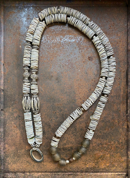 Ethno Boho Kette Muschelscheiben Natur Tribal Glasperlen 925 Silber 115 cm Unikat