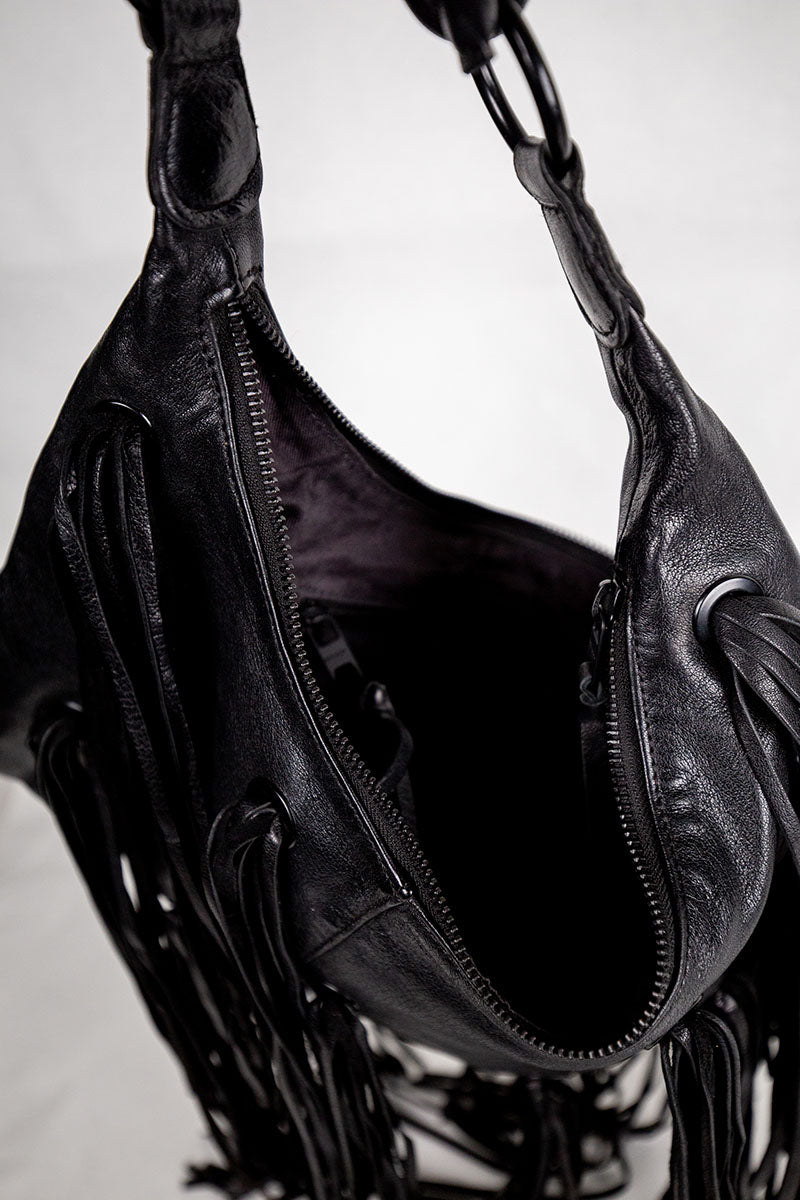 Fransentasche Boho Weiches Leder Schwarz Gypsy-Style Pflanzlich Gefärbt Rehard Detail 3