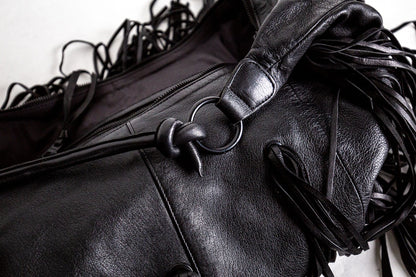 Fransentasche Boho XL-Shopper Weiches Leder Schwarz Gypsy-Style Pflanzlich Gefärbt Rehard Detail 4