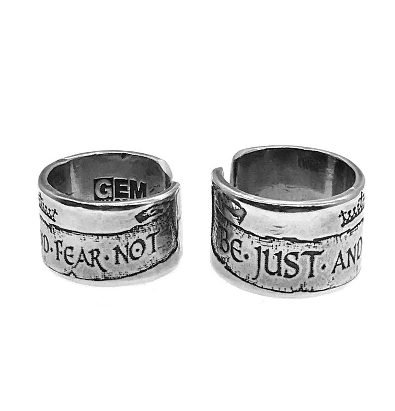 Gem Kingdom Breiter Bandring Be Just and Fear Not Gravur 925 Sterling Silber Größenverstellbar