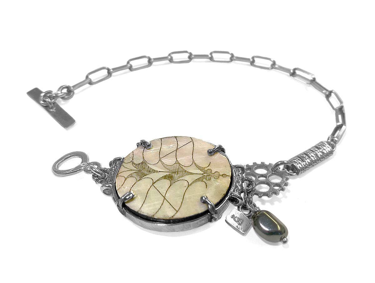 GEM Kingdom Armband 925 Sterling Silber Graviertes Perlmutt-Element