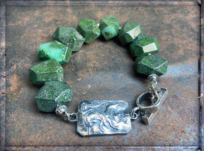 Gem Kingdom Statement-Armband Granitstein Facettiert Dunkelgrün Statement-Piece Unicorn-Element Einhorn 925 Sterling Silber