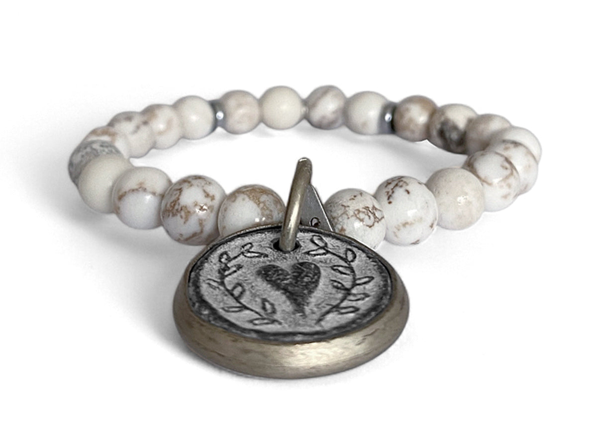 ICON Armband Herz-Amulett Howlith Naturstein Weiß Dehnbar 