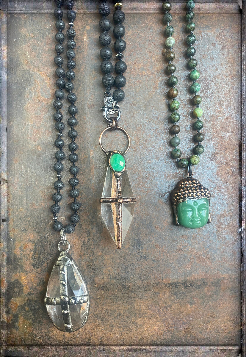 ICON Design Living Buddhakette Jade Afrikanischer Türkis 6 mm Lavaketten Tropfen