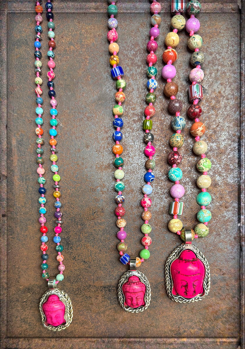 ICON Design Living Buddhaketten Goa Jaspis Pink Mix 90 cm Lang Geknotet