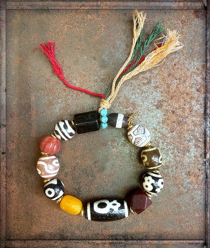ICON Design Living Armband Java Quaste Tibetian Stein Mix Boho