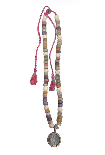ICON Design Living Kette Quasten Pastell Mix Buddha-Amulett 65 cm Lang Längenverstellbar