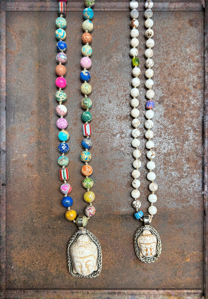 ICON Design Living Ketten Buddha-Herz-Amulett Goa Jaspis Multicolor 90 cm Lang Geknotet
