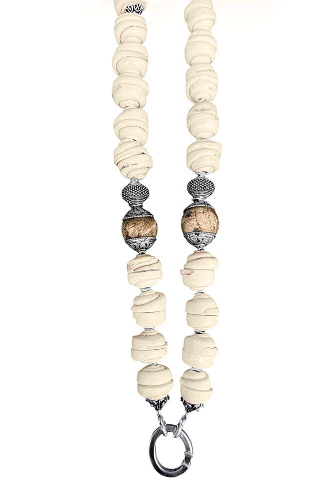 Lange Ethno Kette Unikat 110 cm Muschelperlen Vintage Tribal Perlen Bambuskoralle 925 Sterling Silber Silberperlen Ovaler Karabiner