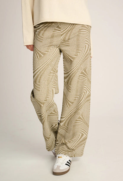 Les Tricots d'O Hose Oliv Muster-Mix Lurex-Glitzer Leicht Ausgestelltes Bein Elastischer Bund Model 2