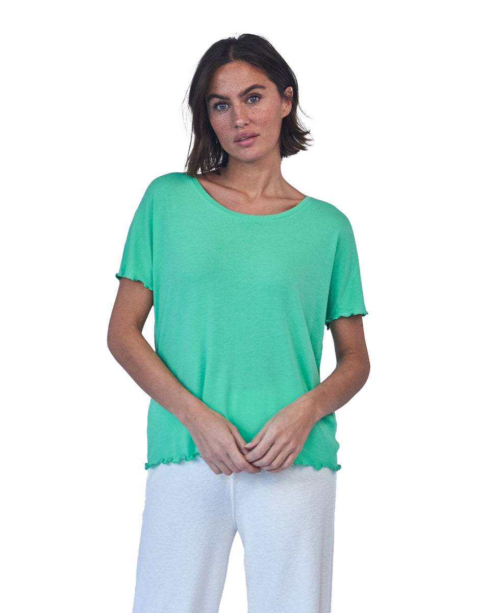 Love Joy Victory T-Shirt Adela Bio-Baumwolle Modal-Mix Peppermint Rüschen-Wellennaht Ruffles