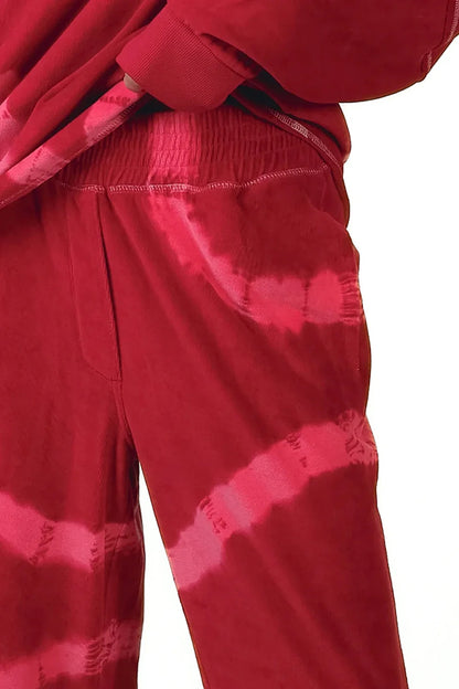 Love Joy Victory Batik-Sweatpants Mayari Jalapeno Red Rot Pink Tie & Dye Flared-Passform Velvet-Stoff Detail