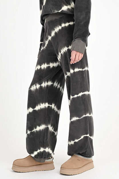 Love Joy Victory Batik Sweatpants Perry Jogger Streifen Samt-Haptik Velvet-Stoff 100% Bio-Baumwolle