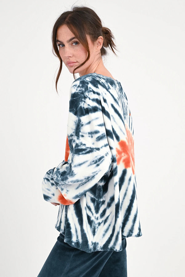 Love Joy Victory Batik Sweatshirt Lulu Samt-Haptik 100% Bio-Baumwolle Oversize Multicolor Model 4