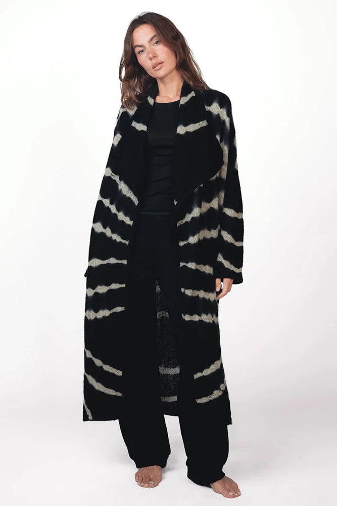 Love Joy Victory Kaschmir-Mantel Jasmin Multi Black Schwarz Beige Zebra-Print Casual-Fit Model 3