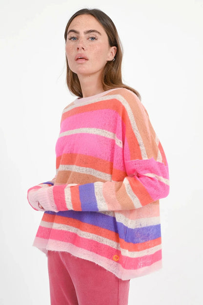 Love Joy Victory Leichter Kaschmir Pullover Streifen Pearcy Oversize Pink Model 4