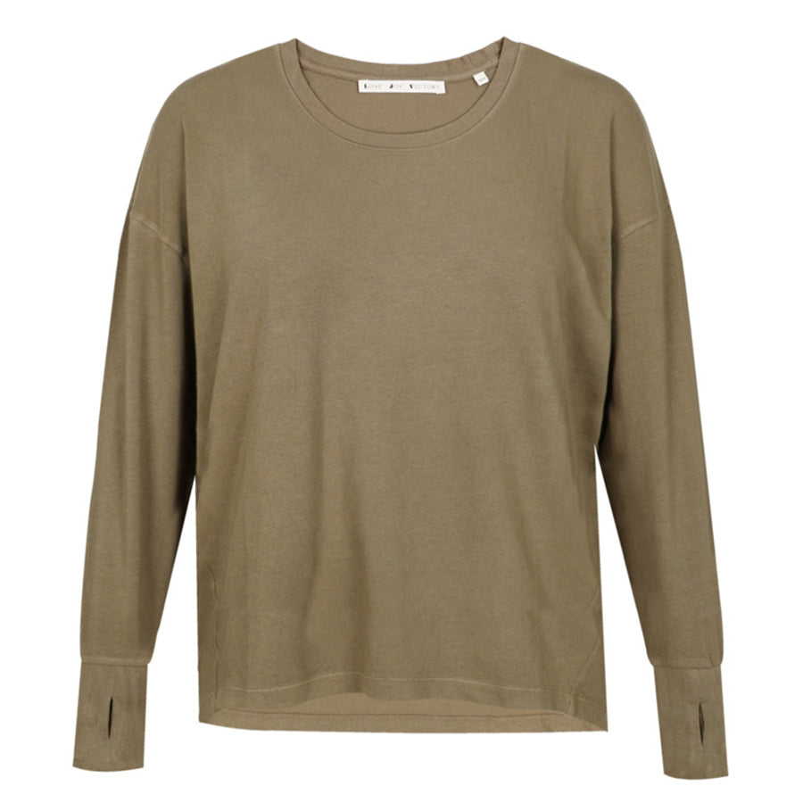 Love Joy Victory Langarmshirt Aster Oliv 100% Bio-Baumwolle Relaxed-Fit Rundhals Daumenloch