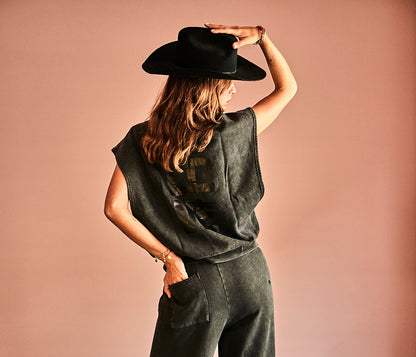 Love Joy Victory Schlaghose Sweathose Sarina Bio-Baumwolle Model 2