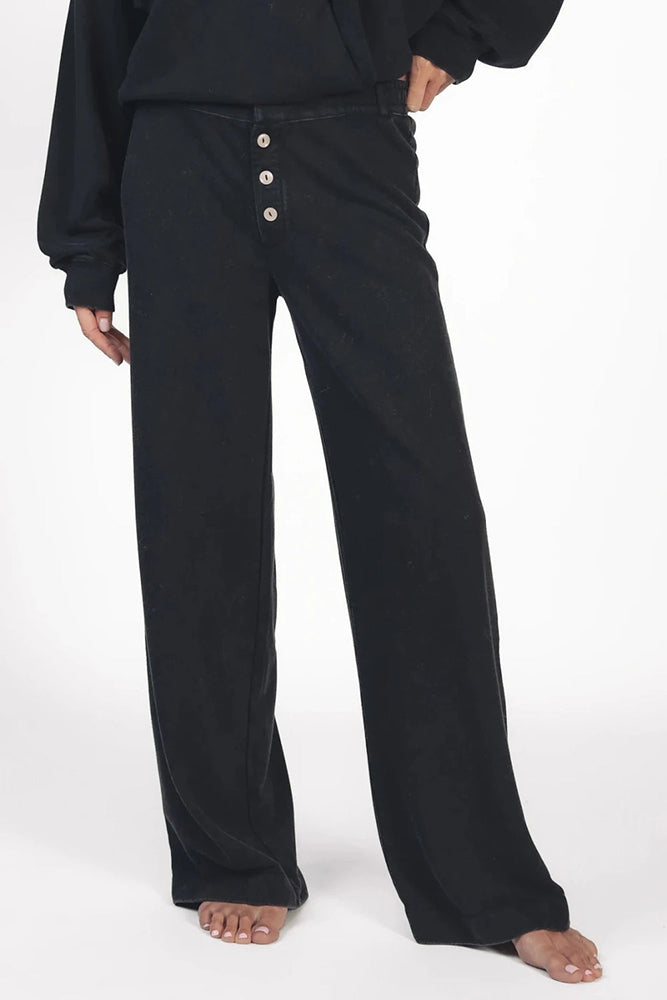 Love Joy Victory Sweathose Albany Black Schwarz Straight-leg-Fit Bio-Baumwolle Model