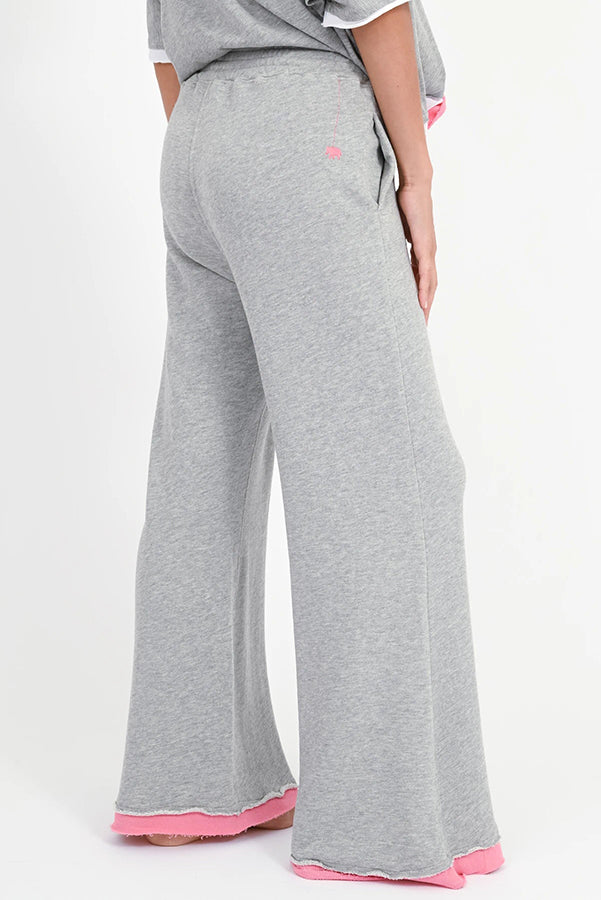 Love Joy Victory Sweathose Mayari Stern-Patches Grau Pink Bio-Baumwolle Detail 1